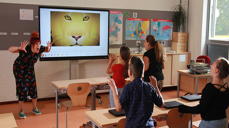 Ultra-Light LED Screen SE Series for Education