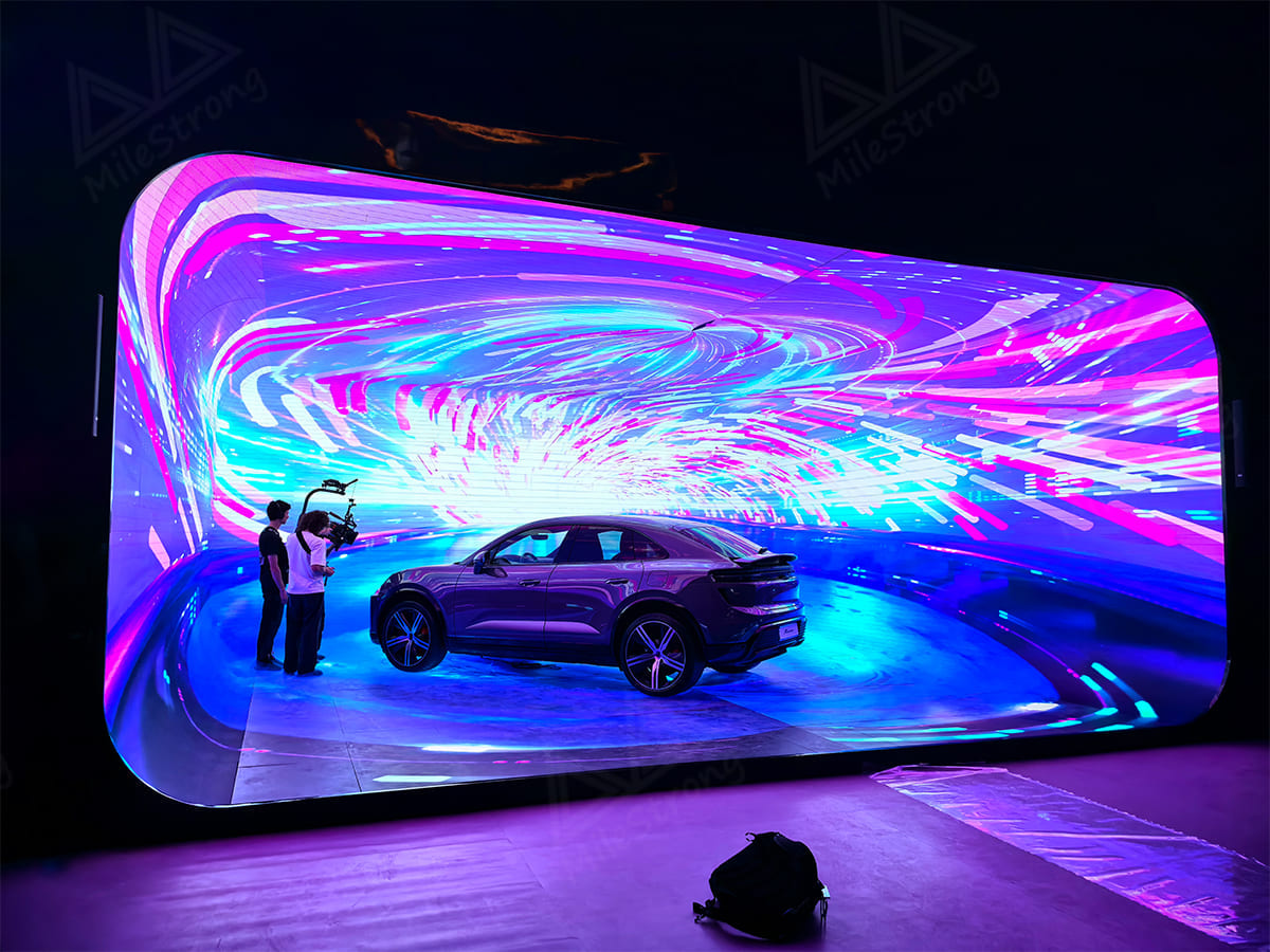 Milestrong's Arc Cave Immersive LED Screen Solution at The Flat by Macan in Italy