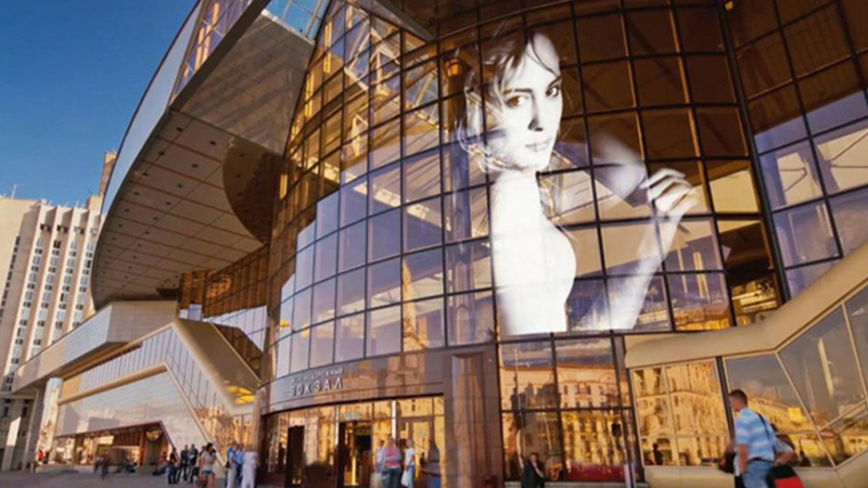 Application of STA Series Transparent LED Display in Indoor Shopping Malls