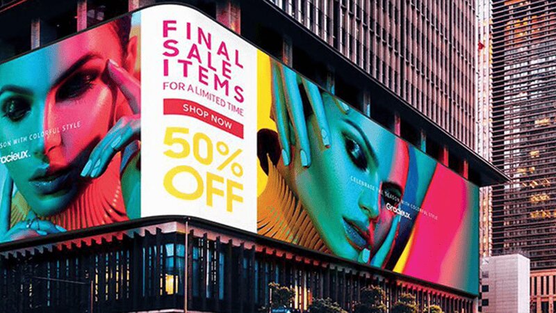 SL Series: The ideal solution for shopping mall displays