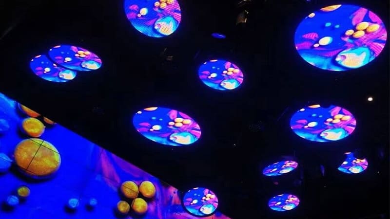 Round LED Display Manufacturers: Tailoring Visual Experiences