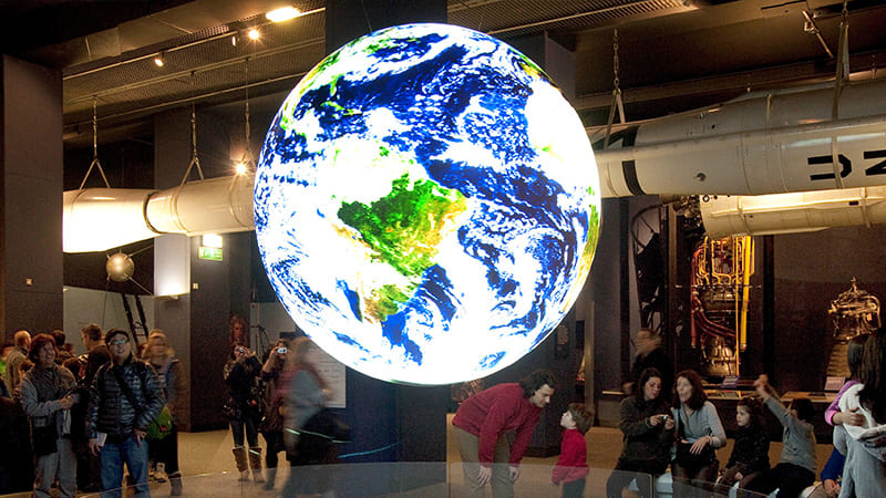 Milestrong Sphere LED Display: Creating An Immersive 360-Degree Visual Experience