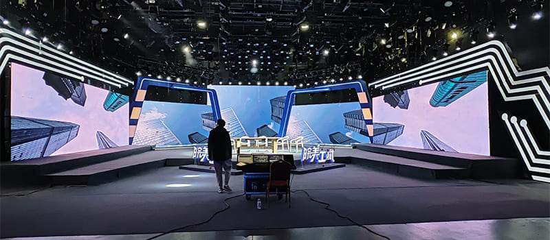 Improving Broadcasting Studios with Indoor LED Displays by Milestrong