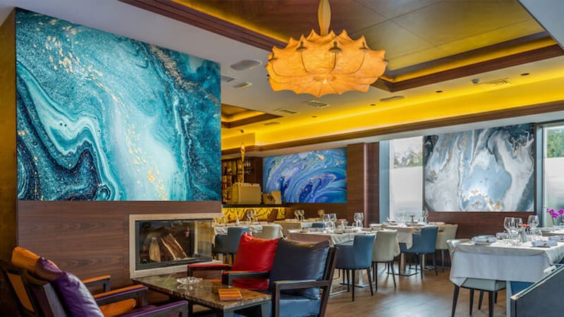 Maximize Customer Attraction in Restaurants with Milestrong's Indoor LED Screens