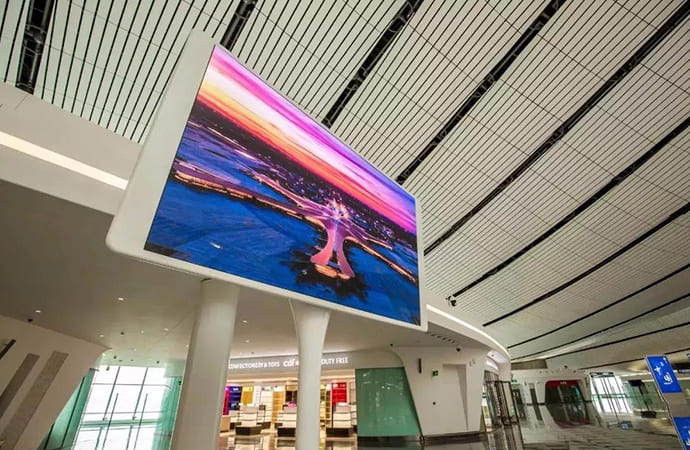 Reinventing The Airport Visuals: How COB LED Displays Empower Modern-Day Aviation Spaces