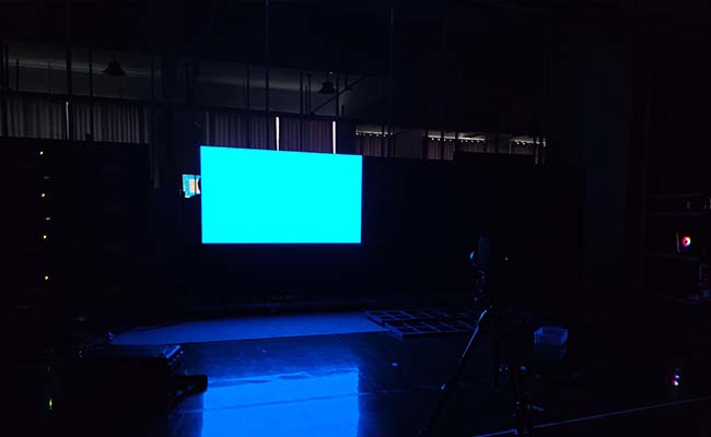 Ensure Consistency and Color Accuracy with Point-by-Point Calibration for LED Displays