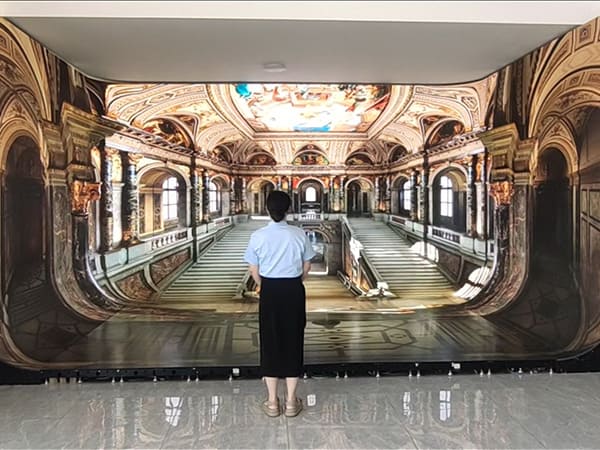 Redefining Immersive Visual Environments: The Four-Sided LED Display Configuratio