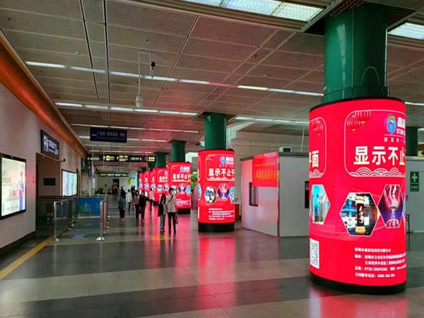 Cylindrical LED display constructed using soft modules