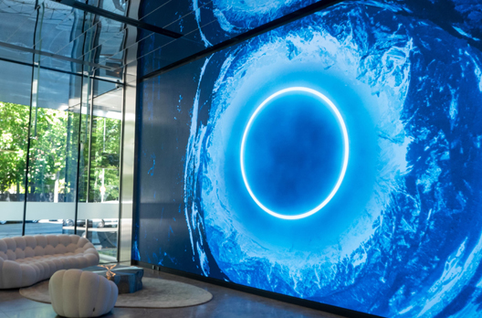 Indoor LED Video Wall With 3D content, A Moving Digital Work of Art
